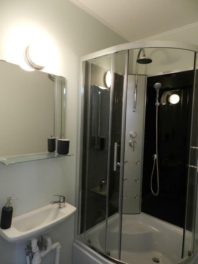 Good Mood Hotel Jurmala Ngoại thất bức ảnh